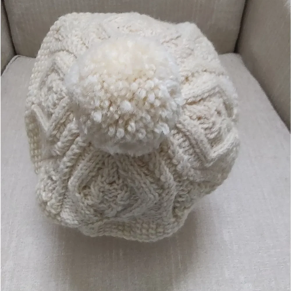 Vintage Hand Knit New Wool Irish Tam Beret Hat with Pom Pom